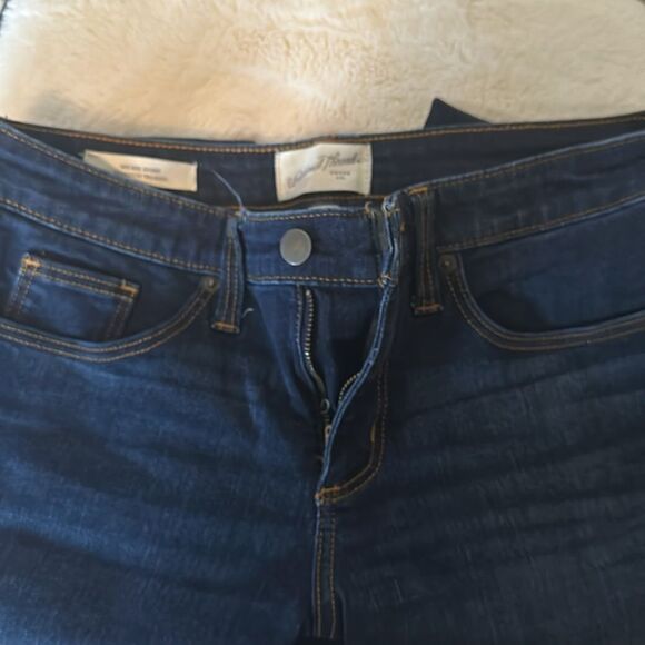 Universal Thread Jeans - Picture 4 of 4